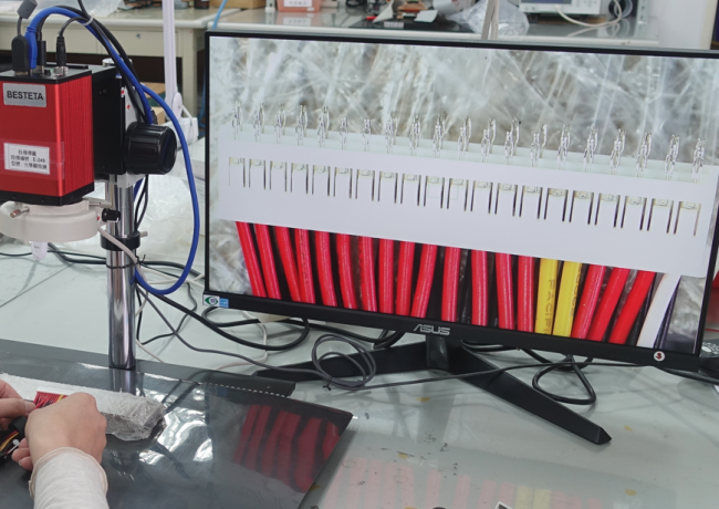 廣視野自動對焦顯微鏡